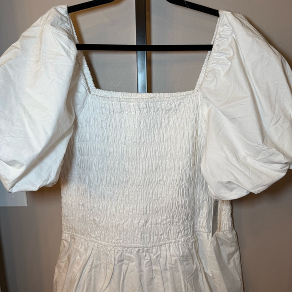 Tuckernuck Hyacinth House NWT Catarina Smocked Puff Mini Dress White Size XL - Picture 4 of 13